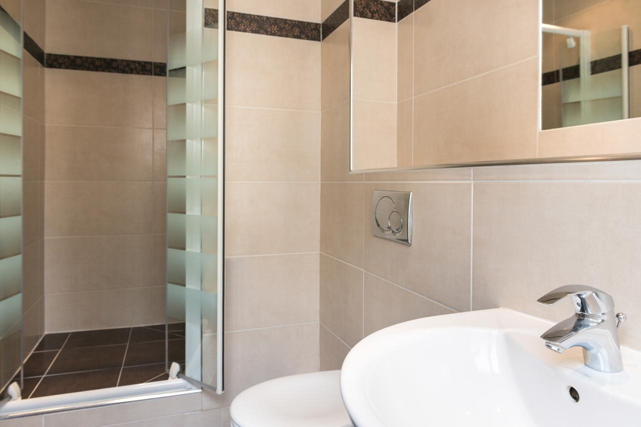 פריז L'Ouest Hotel מראה חיצוני תמונה
